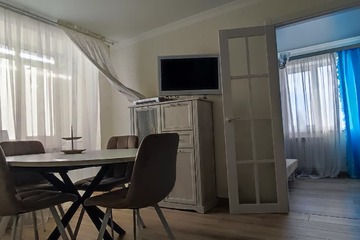 2-к квартира, 45 м², 2/3 эт.