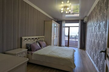 2-к квартира, 67 м², 2/5 эт.