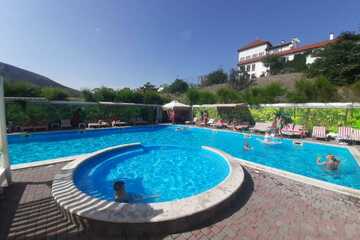 Гостиница, 2800 м²