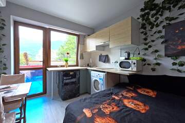 Апартаменты, 27 м², 1/4 эт.