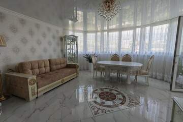 Апартаменты, 76 м², 15/18 эт.