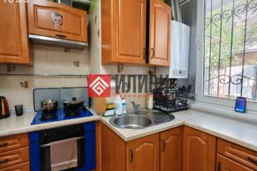 2-к квартира, 42,1 м², 1/2 эт.
