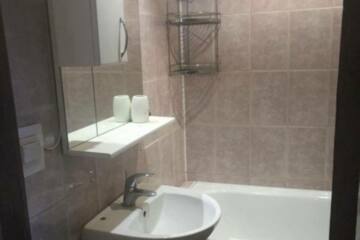 2-к квартира, 52,4 м², 2/2 эт.