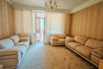2-к квартира, 71 м², 8/9 эт.
