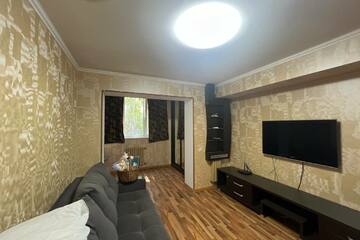 3-к квартира, 60 м², 1/5 эт.