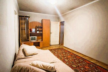 2-к квартира, 44,2 м², 1/5 эт.